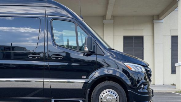 hayward 12 passenger sprinter van