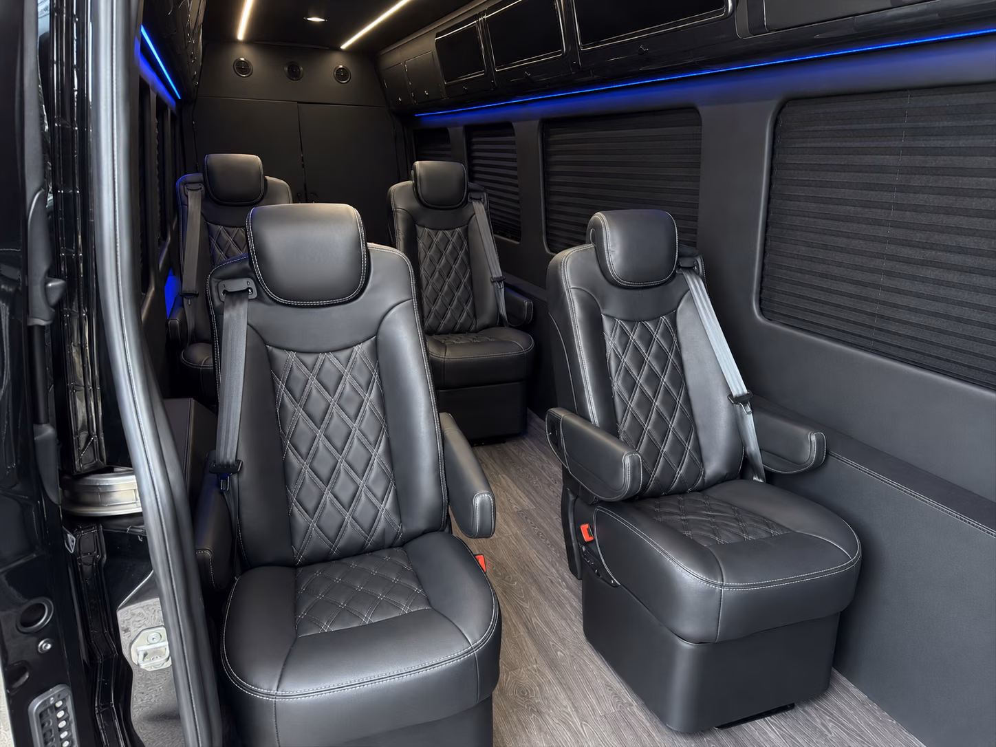 hayward 18 passenger sprinter van interior