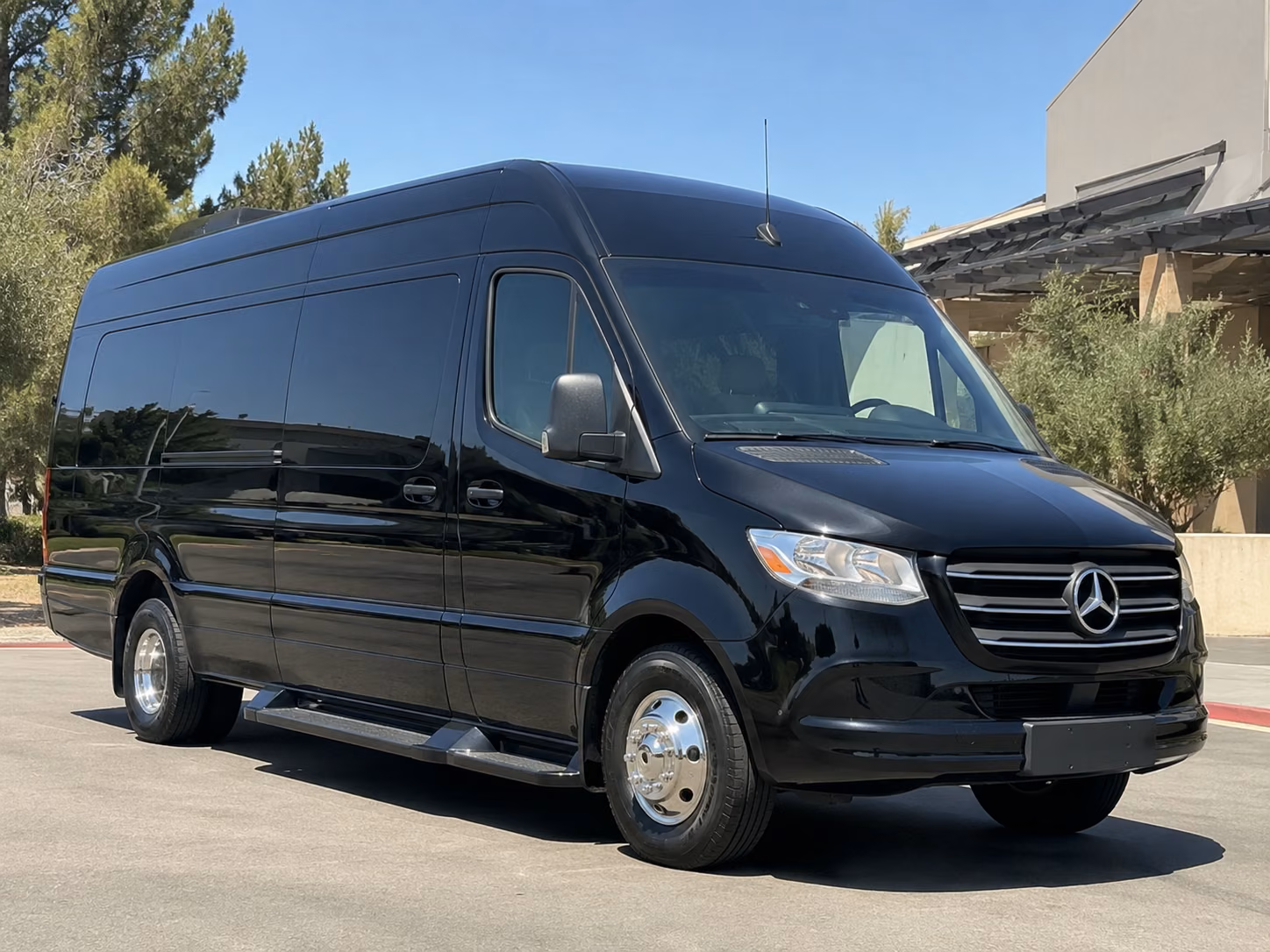 hayward 20 passenger sprinter van