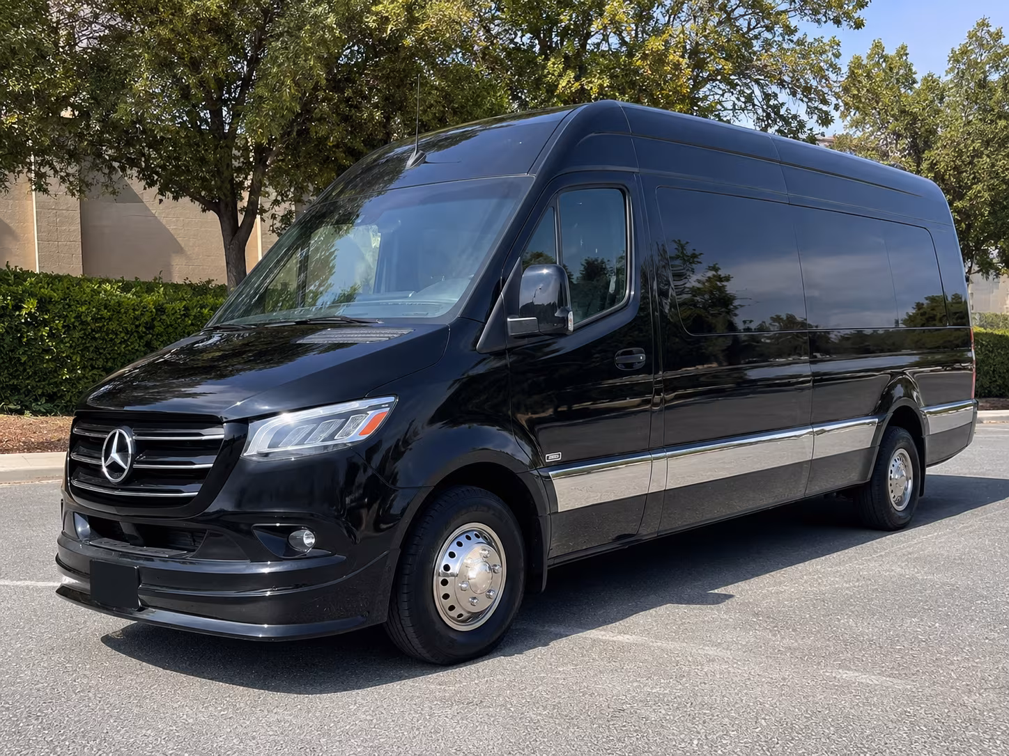 hayward employee shuttle van service